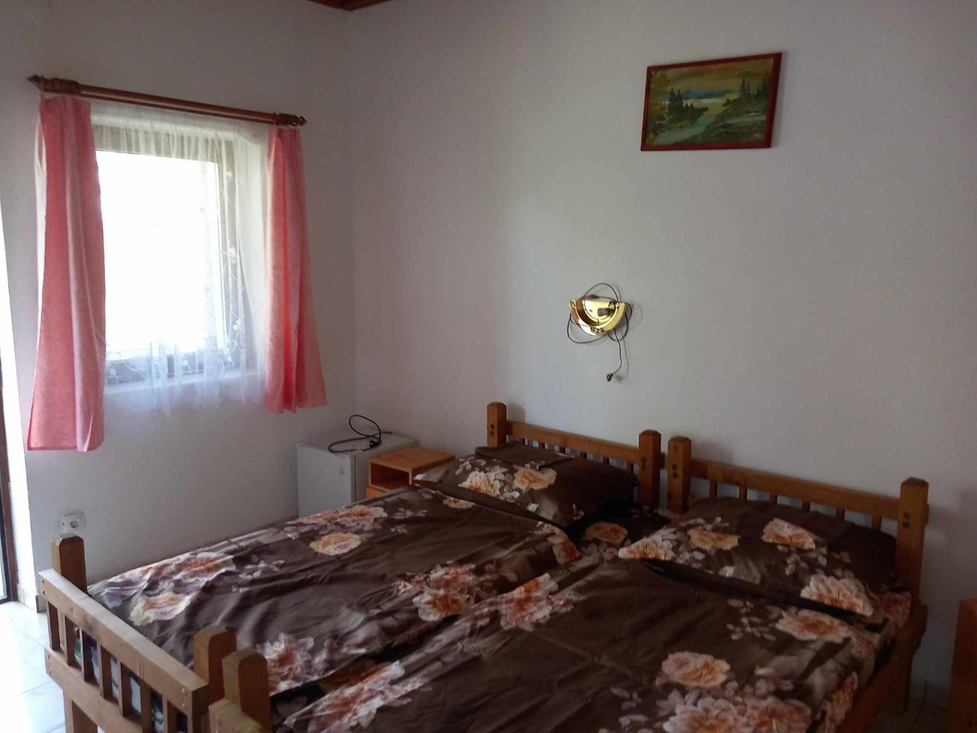 Ferienwohnung Zsuzsa Apartman Poroszló Exterior foto